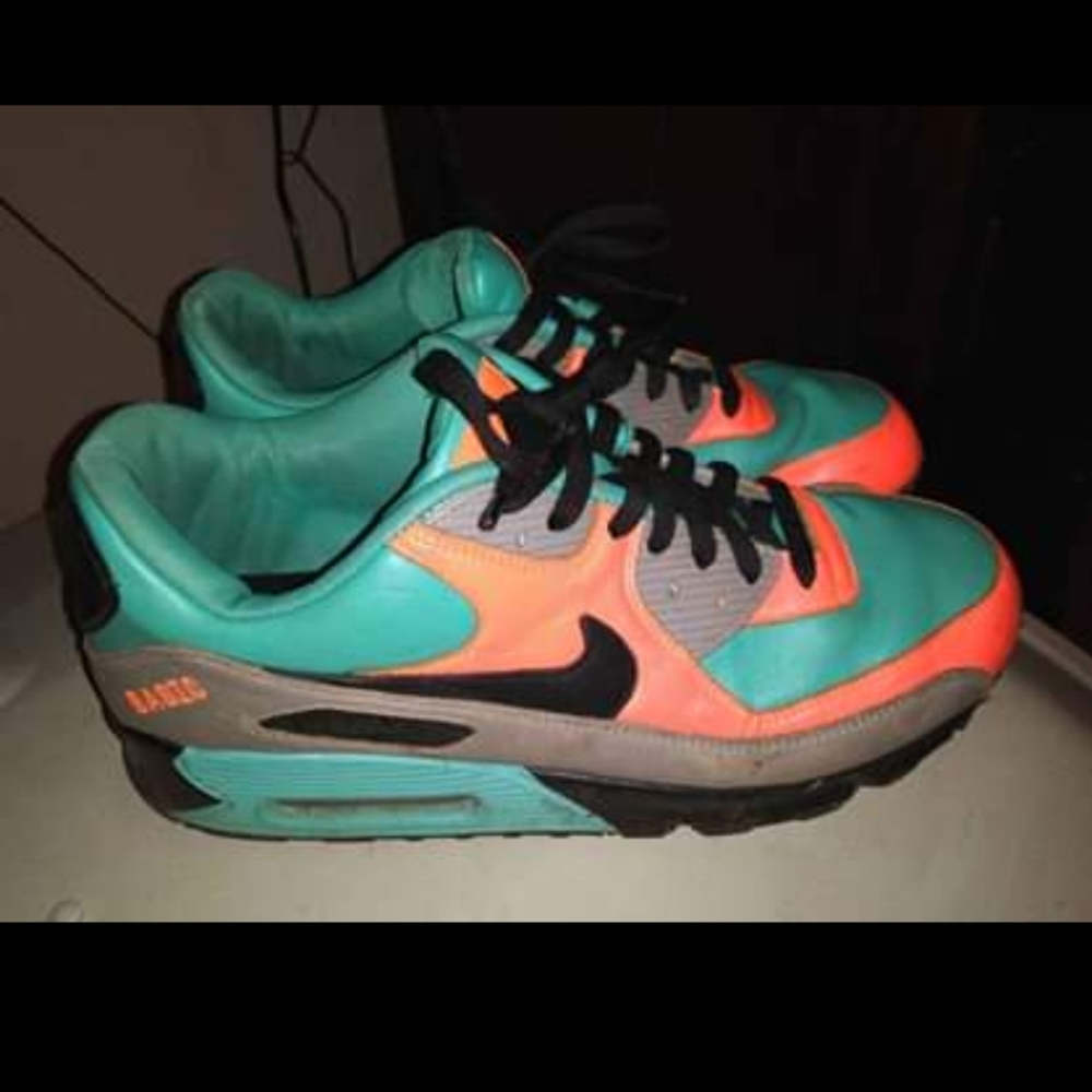 Nike air max